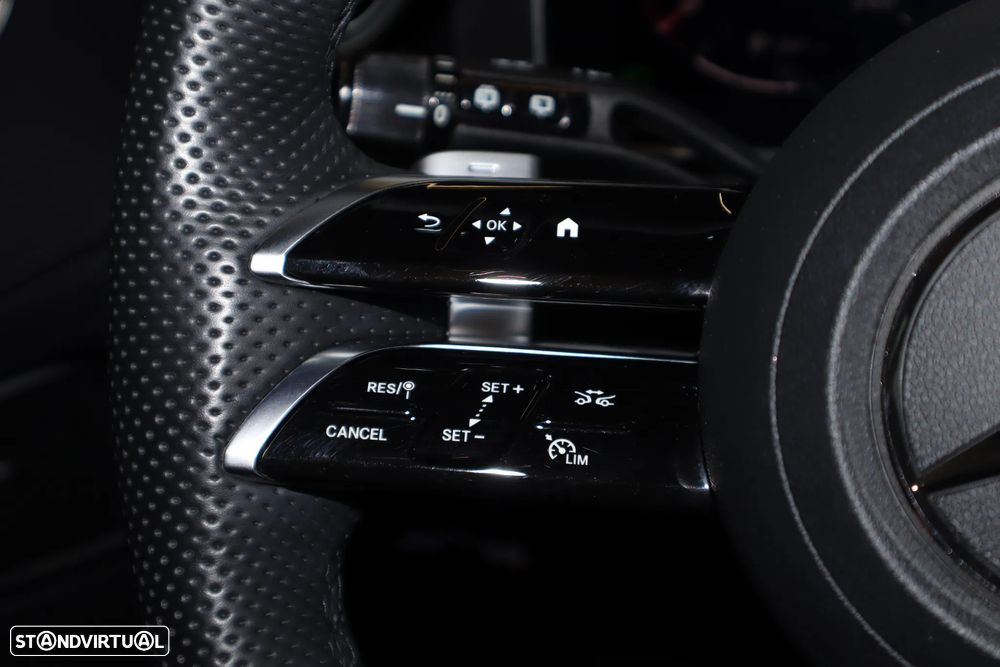 Mercedes-Benz C 300 e T 9G-TRONIC AMG Line - 27