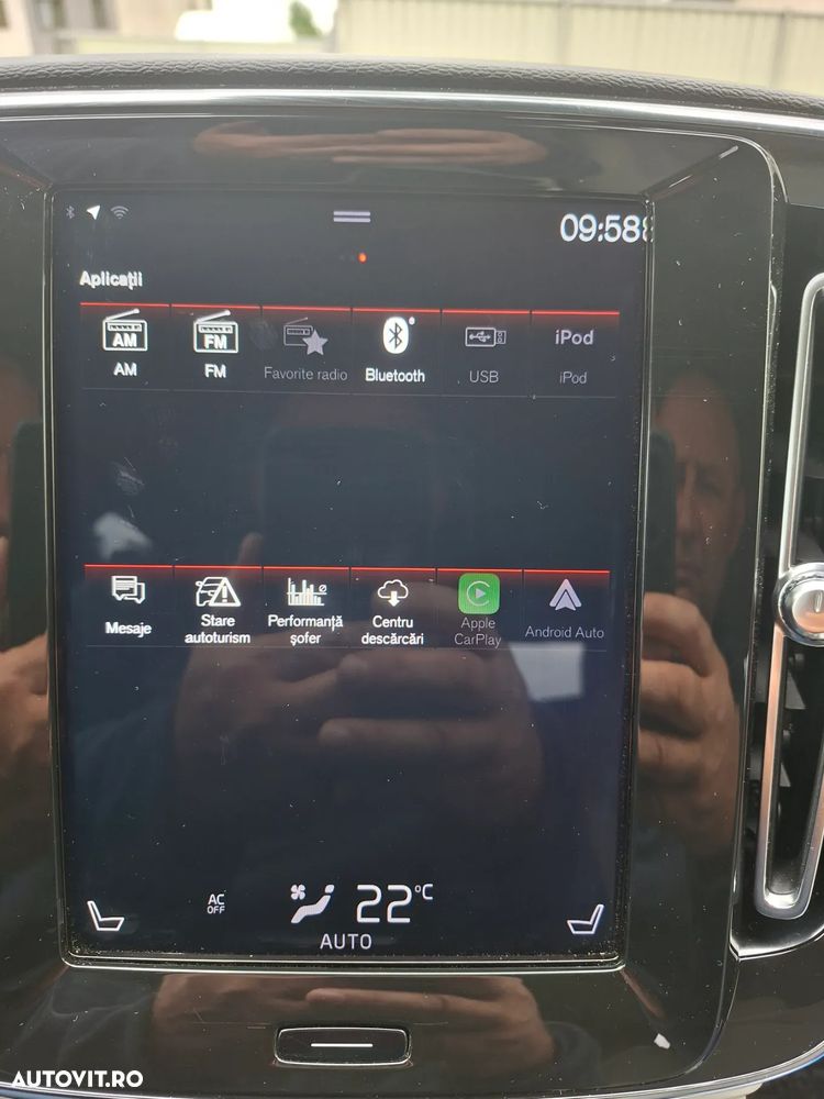 Volvo XC 40 D3 AWD Momentum Pro - 18