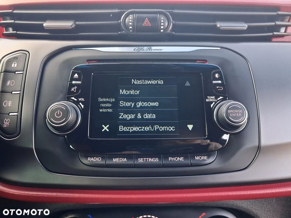 Alfa Romeo Giulietta 1.4 TB 16V Multiair Collezione - 21