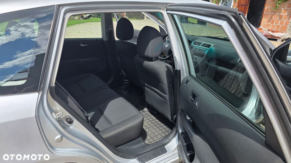 Honda Civic 1.6i ES - 18