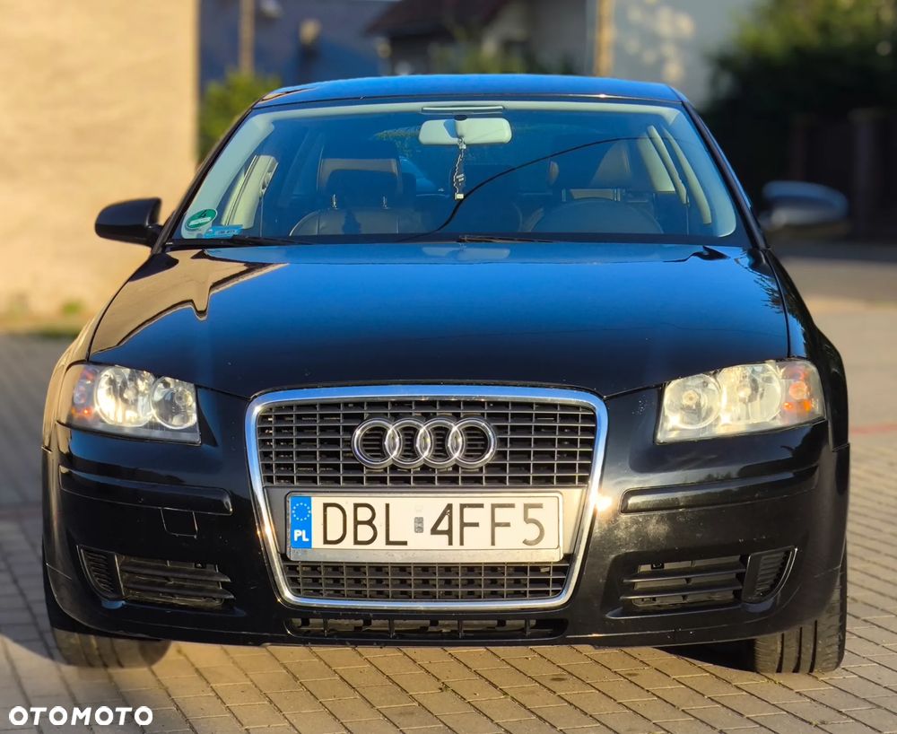 Audi A3 Sportback - 3