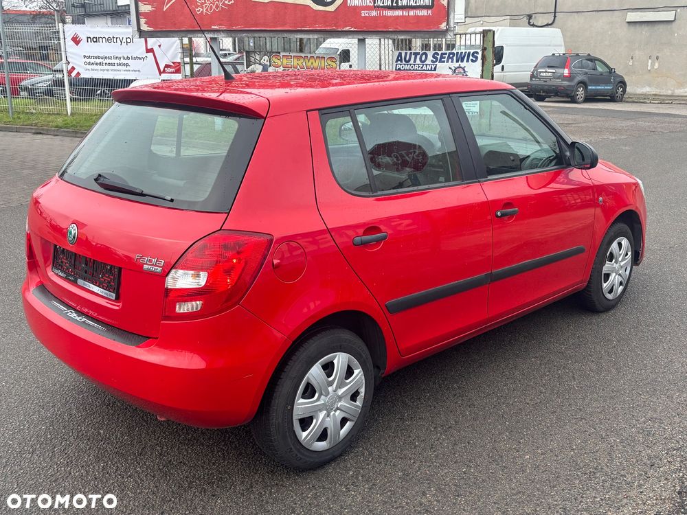 Skoda Fabia 1.2 HTP Classic - 8