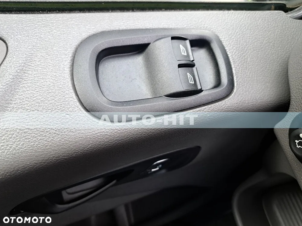 Ford Transit - 21