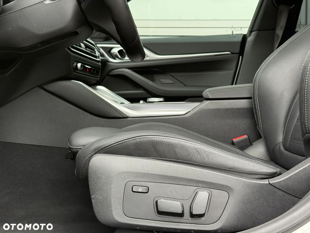 BMW Seria 4 420d Gran Coupe M Sport - 28