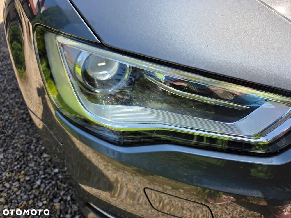 Audi A3 Sportback 2.0 TDI S line Sportpaket - 5