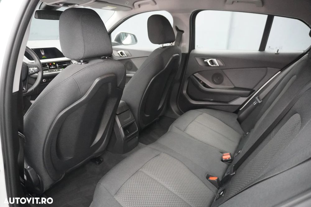 BMW Seria 1 118i Aut. - 12