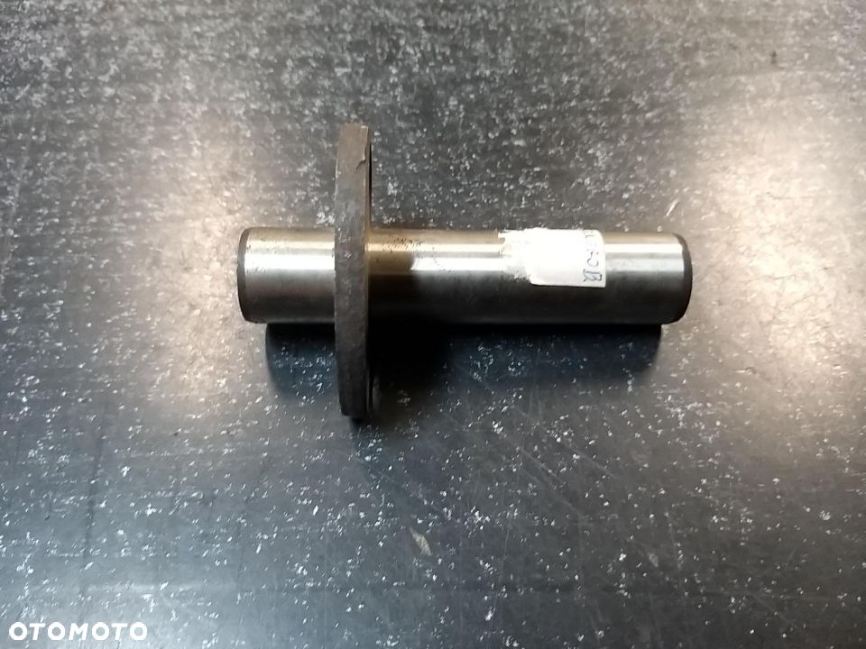 Wałek koła wstecznego biegu FSO Polonez 4441660 - 1