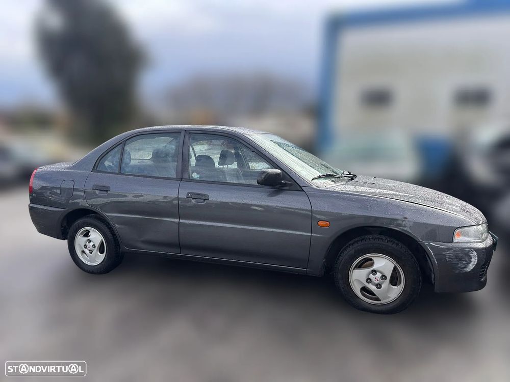 MITSUBISHI Lancer VI Sedan 1.3 12V Gasolina 75 cv  55 kW 1995 - 2003 4G13 (12V) para peças - 3