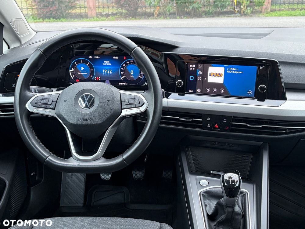 Volkswagen Golf 2.0 TDI Life - 12
