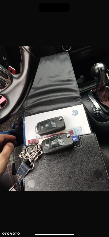 Volkswagen Golf - 12