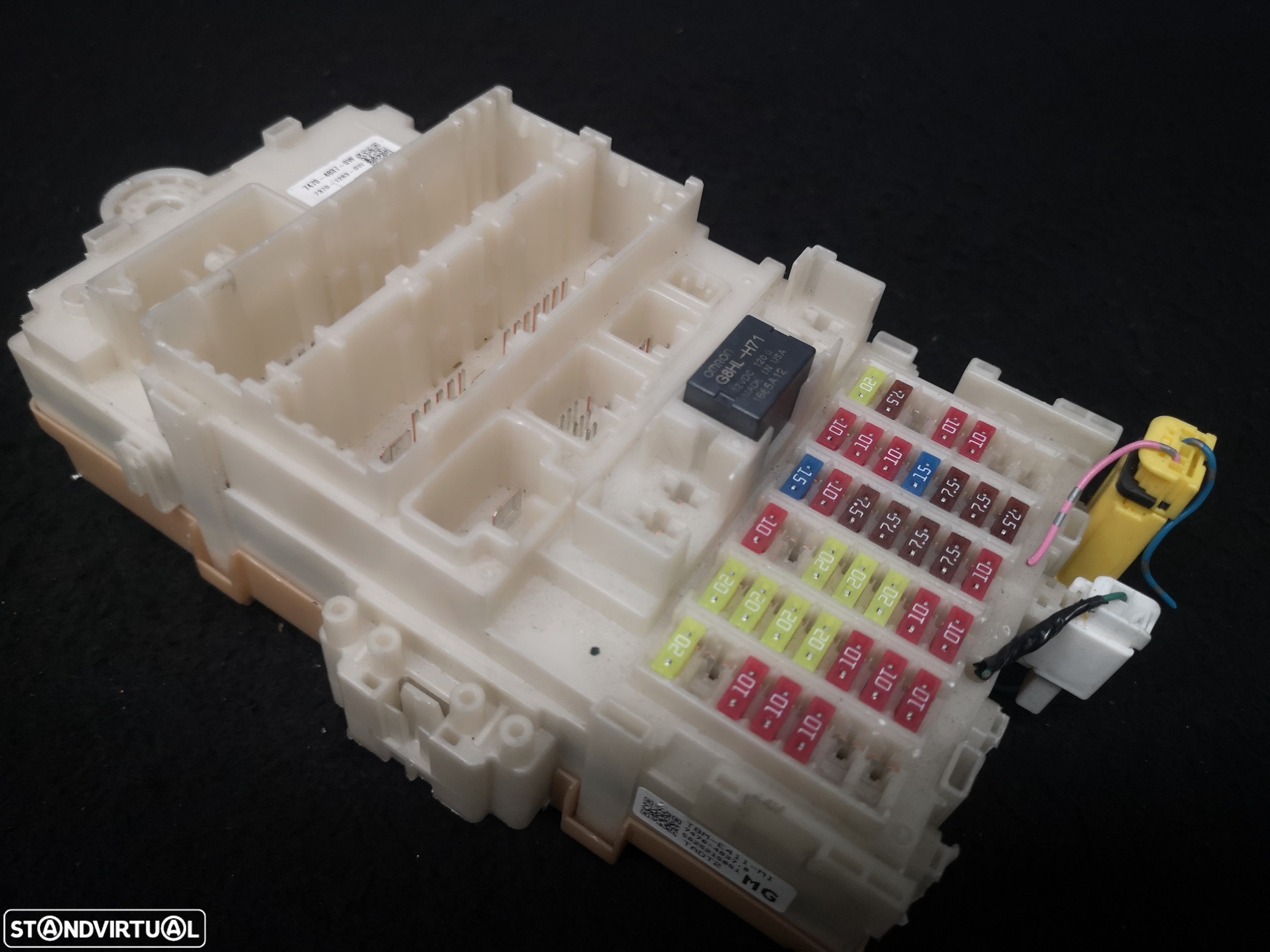 Caixa de FUSIVEIS  Originais Honda hrv 2016+ - 2