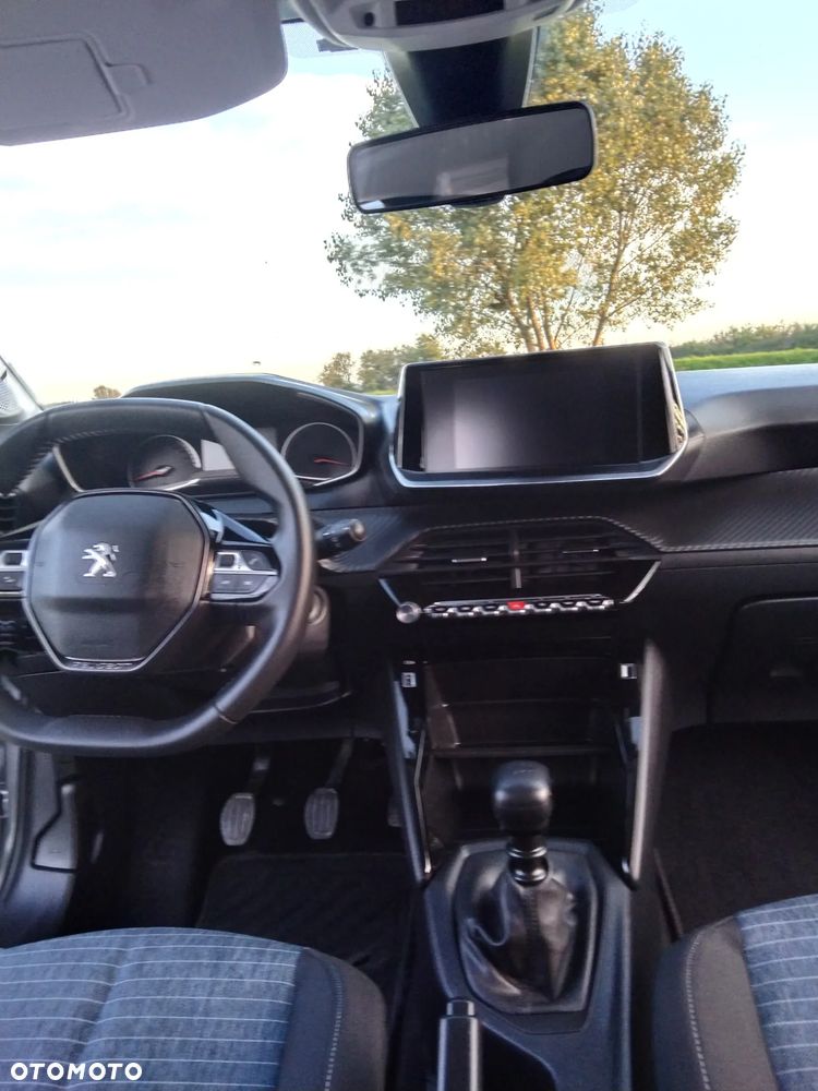 Peugeot 208 1.5 BlueHDi Signature S&S - 16