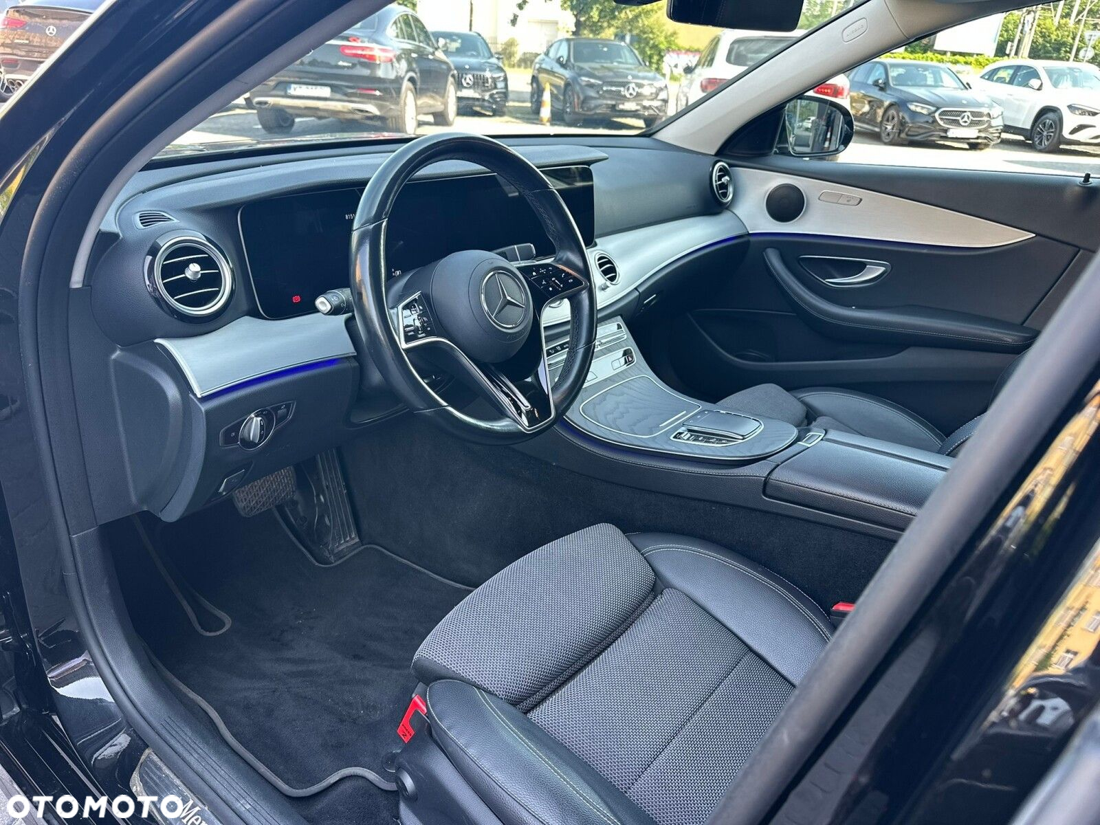 Mercedes-Benz Klasa E - 12