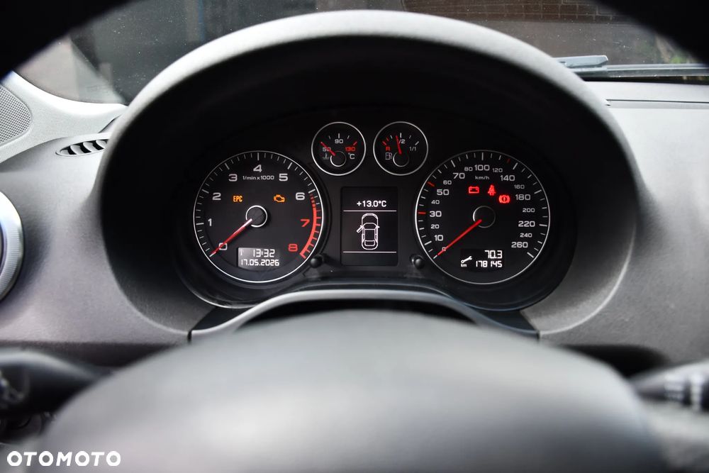 Audi A3 3-drzwiowe 1.4 TFSI Attraction - 17