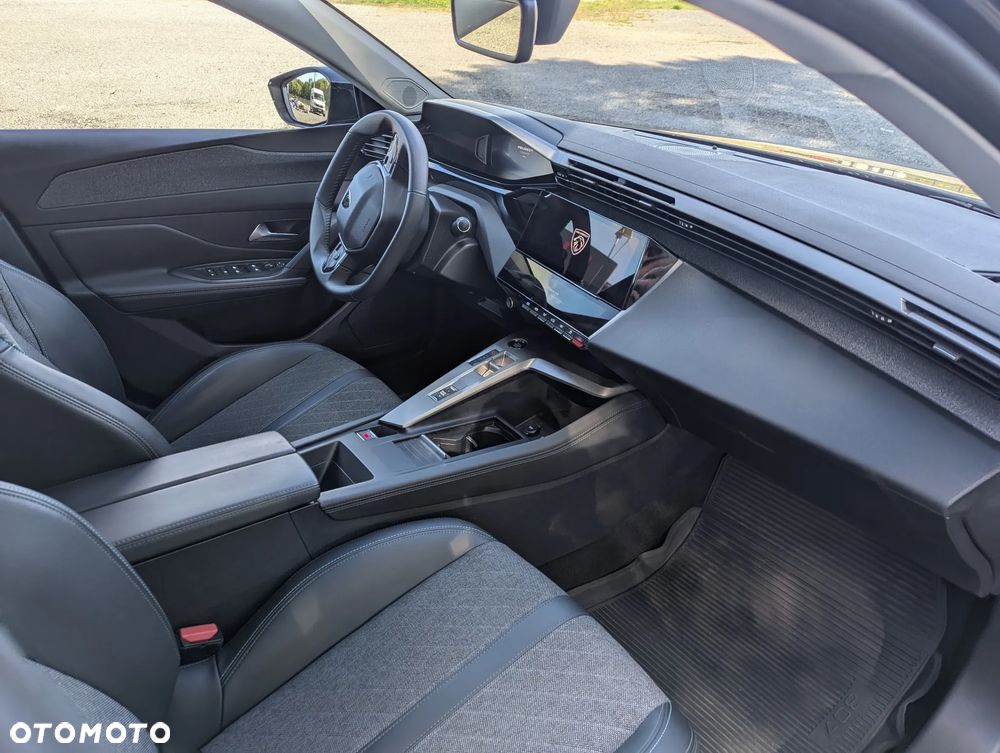 Peugeot 408 1.2 PureTech Allure S&S EAT8 - 8