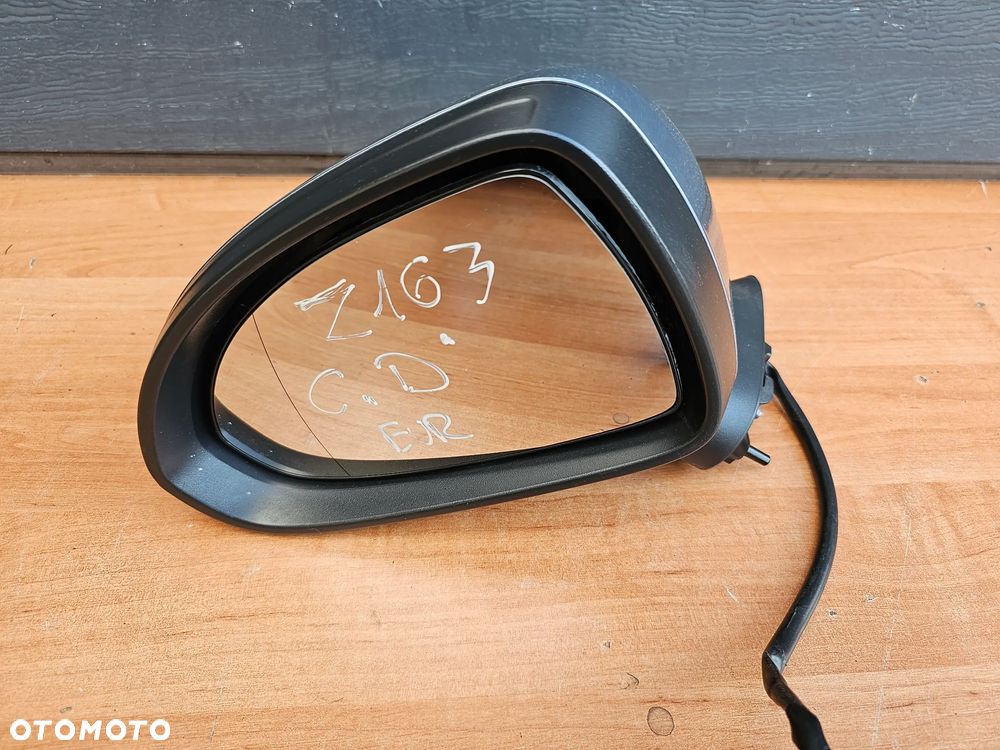 LUSTERKO ZEWNĘTRZNE LEWE OPEL CORSA D Z163 3 PINY EUROPA