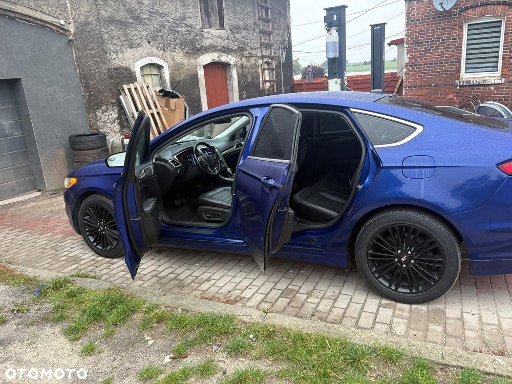 Ford Fusion 2.0 EcoBoost Titanium - 10