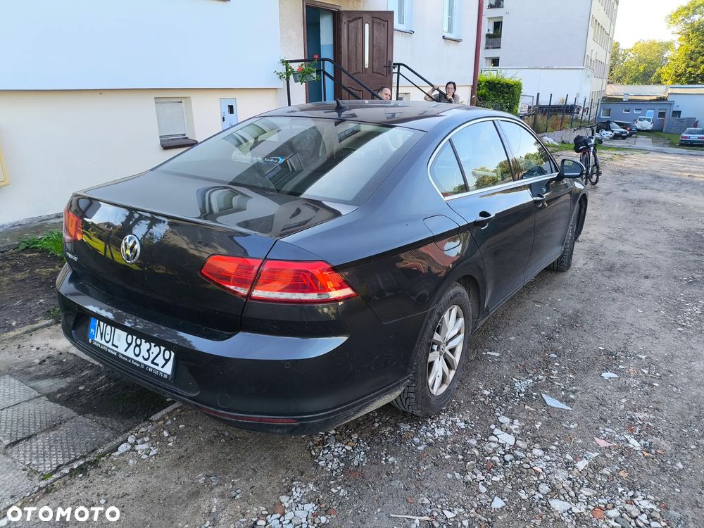 Volkswagen Passat 1.4 TSI BMT ACT Comfortline - 4