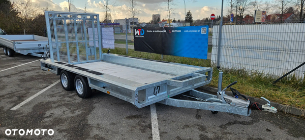 TEMARED HENRA BUILDER 4017