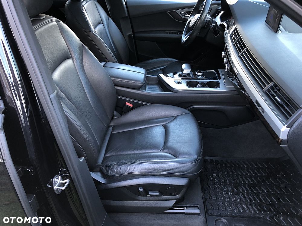 Audi Q7 - 37