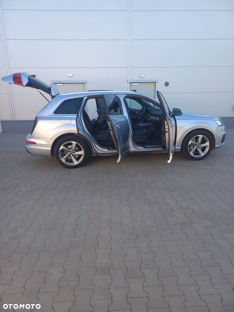 Audi Q7 - 21