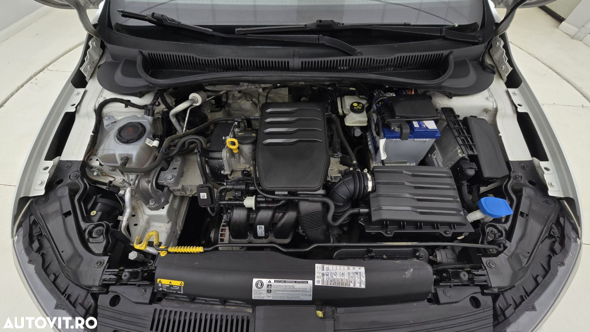 Volkswagen Polo - 24