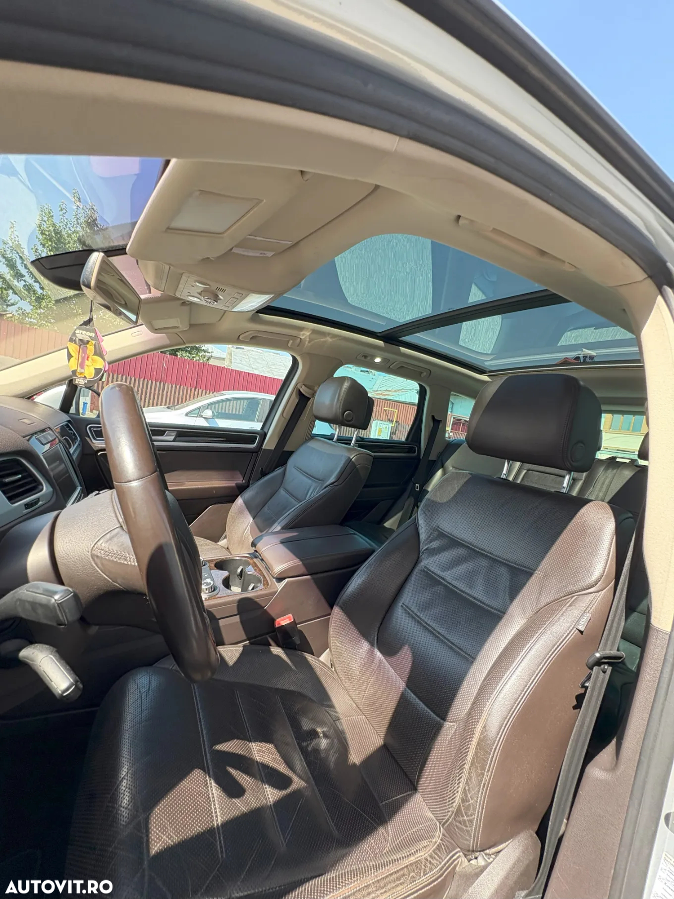 Volkswagen Touareg - 8