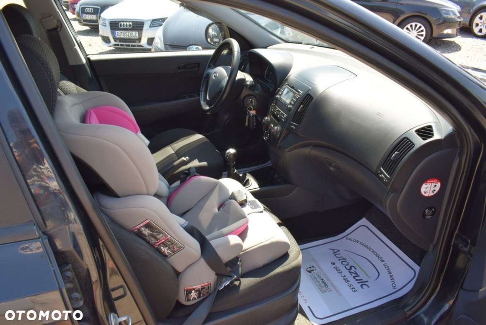 Hyundai i30 - 21