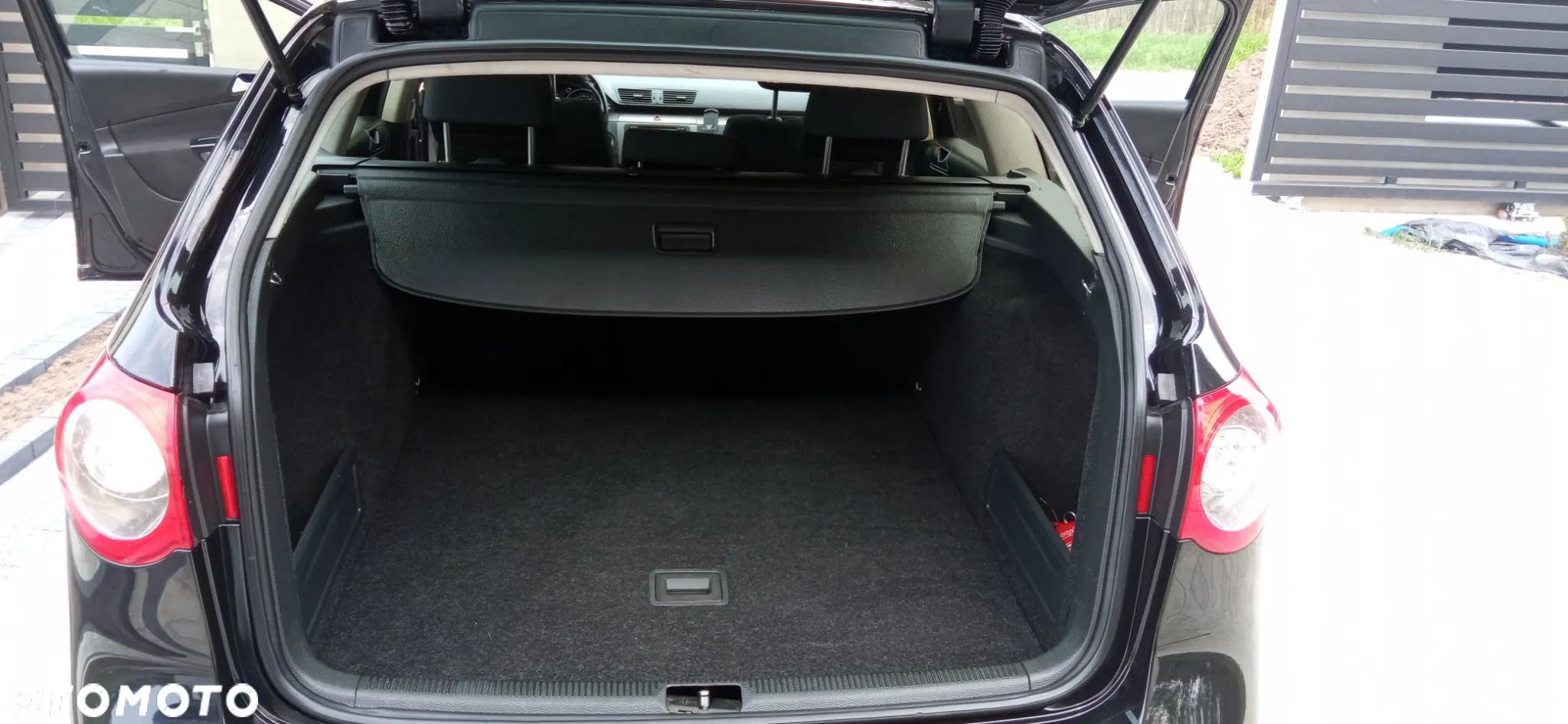 Volkswagen Passat 2.0 TDI DPF Trendline - 22