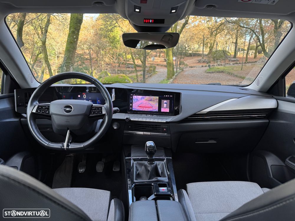 Opel Astra 1.2 T Elegance - 9