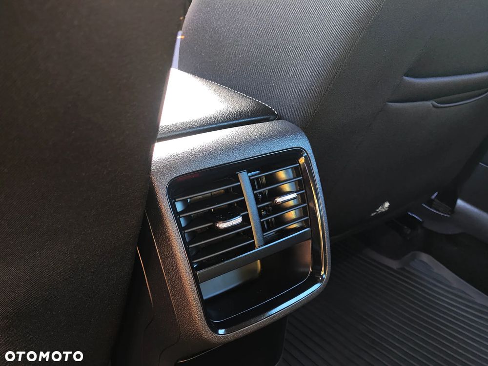 Skoda Octavia 2.0 TDI Ambition DSG - 20