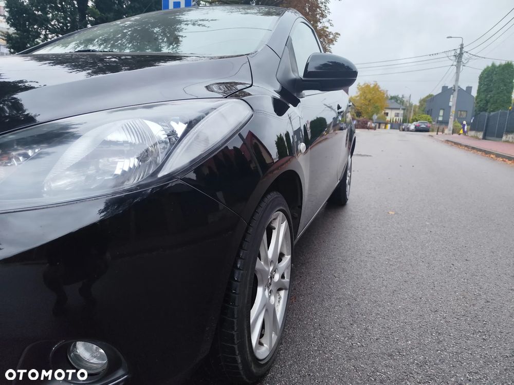 Mazda 2 - 35