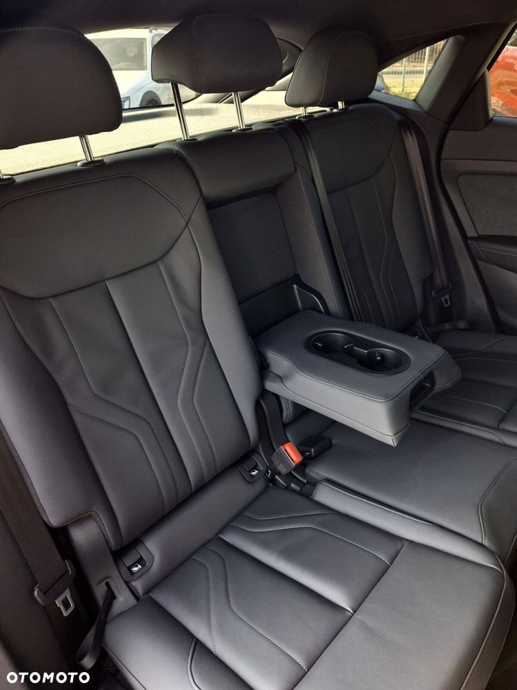 Audi Q3 Sportback - 20