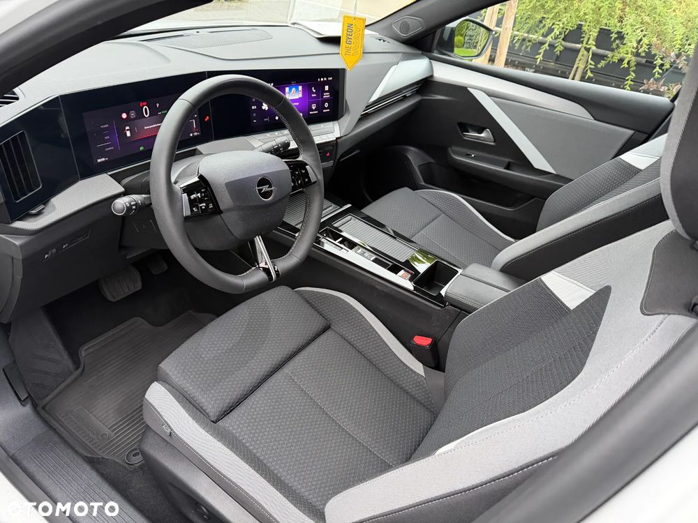 Opel Astra - 12