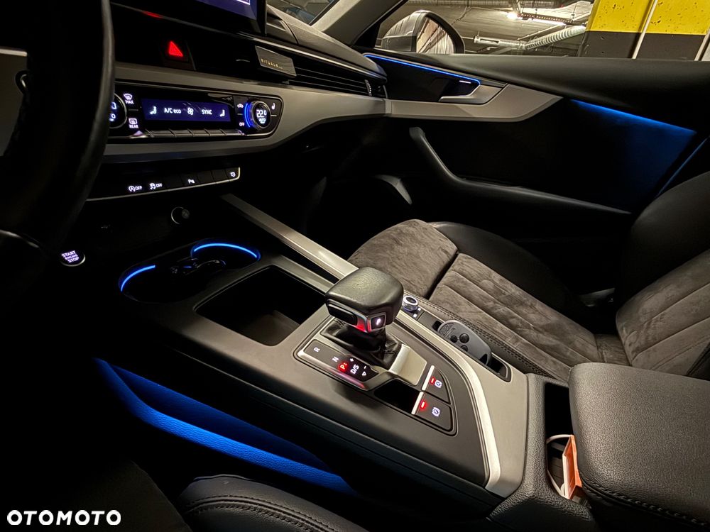 Audi A4 Limousine 35 TFSI mHEV Advanced S tronic - 8