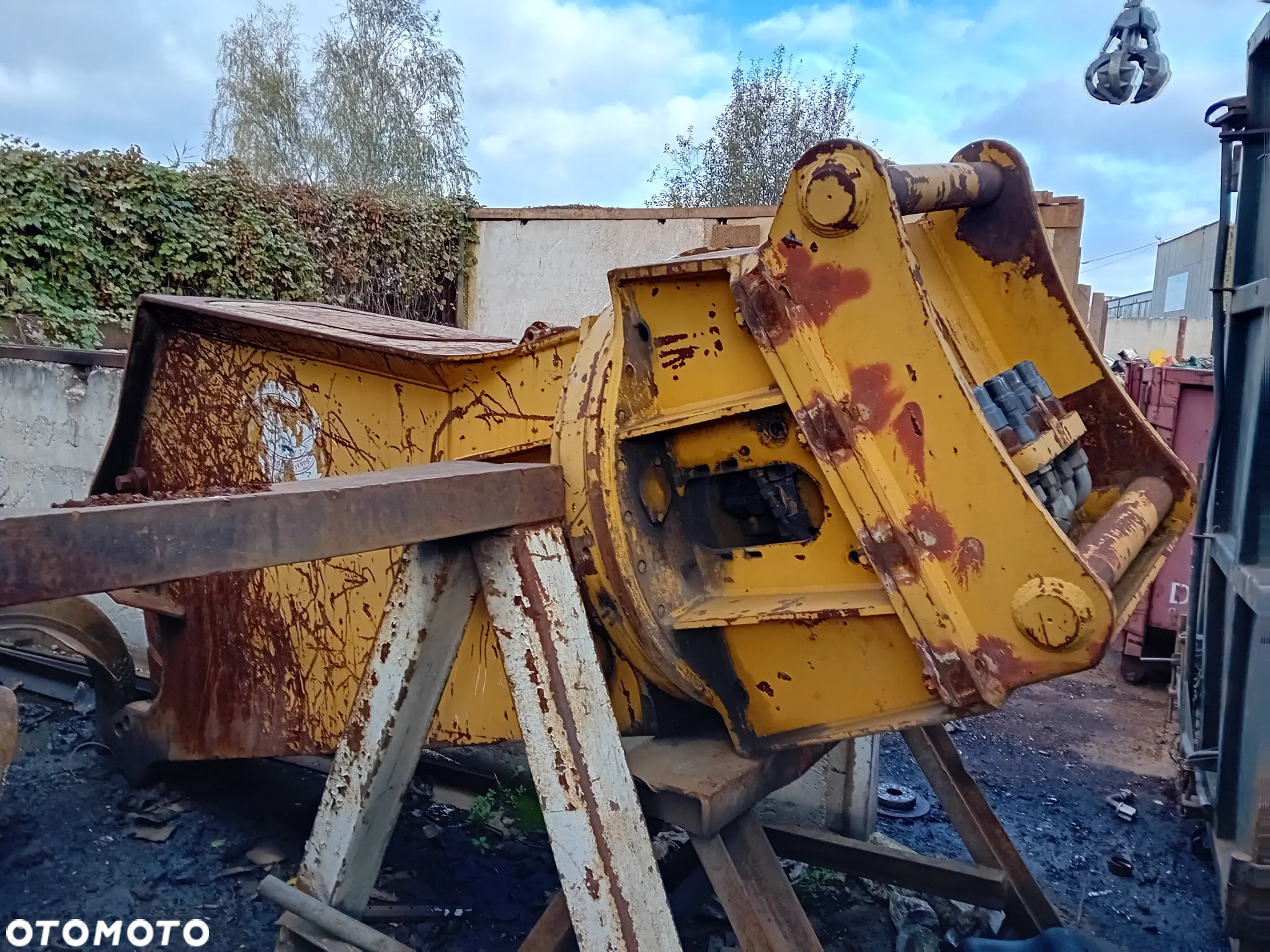 Fuchs MHL 350 - 4