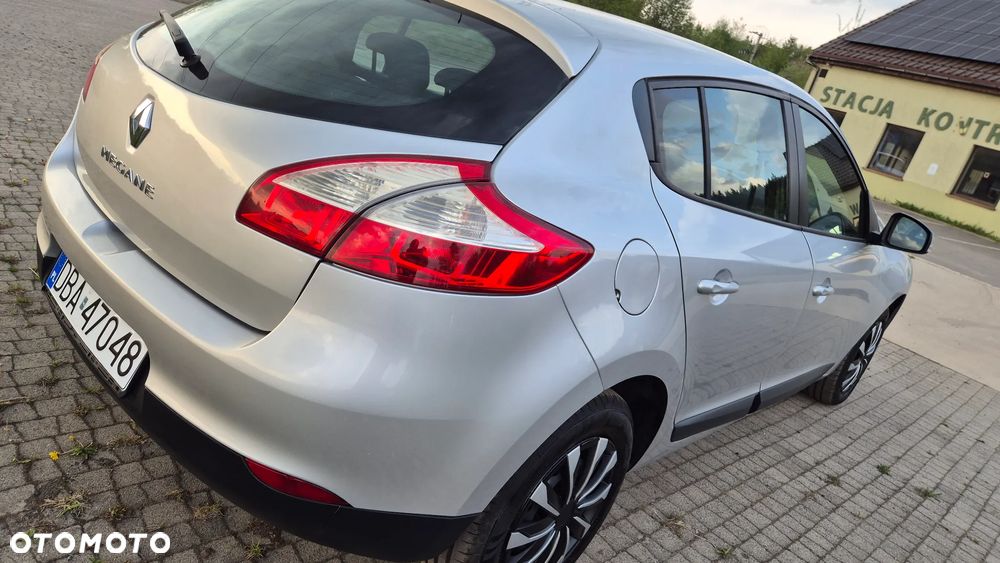 Renault Megane 1.6 16V 100 Authentique - 3