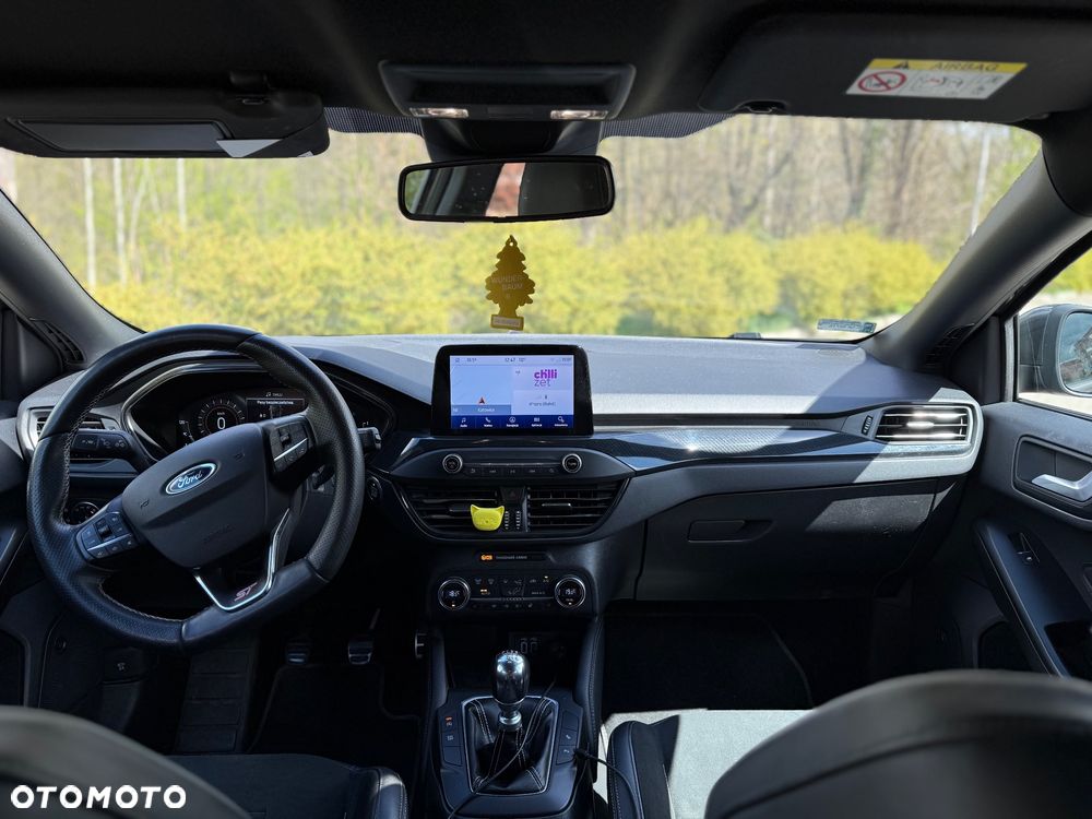 Ford Focus 2.3 EcoBoost ST X - 20