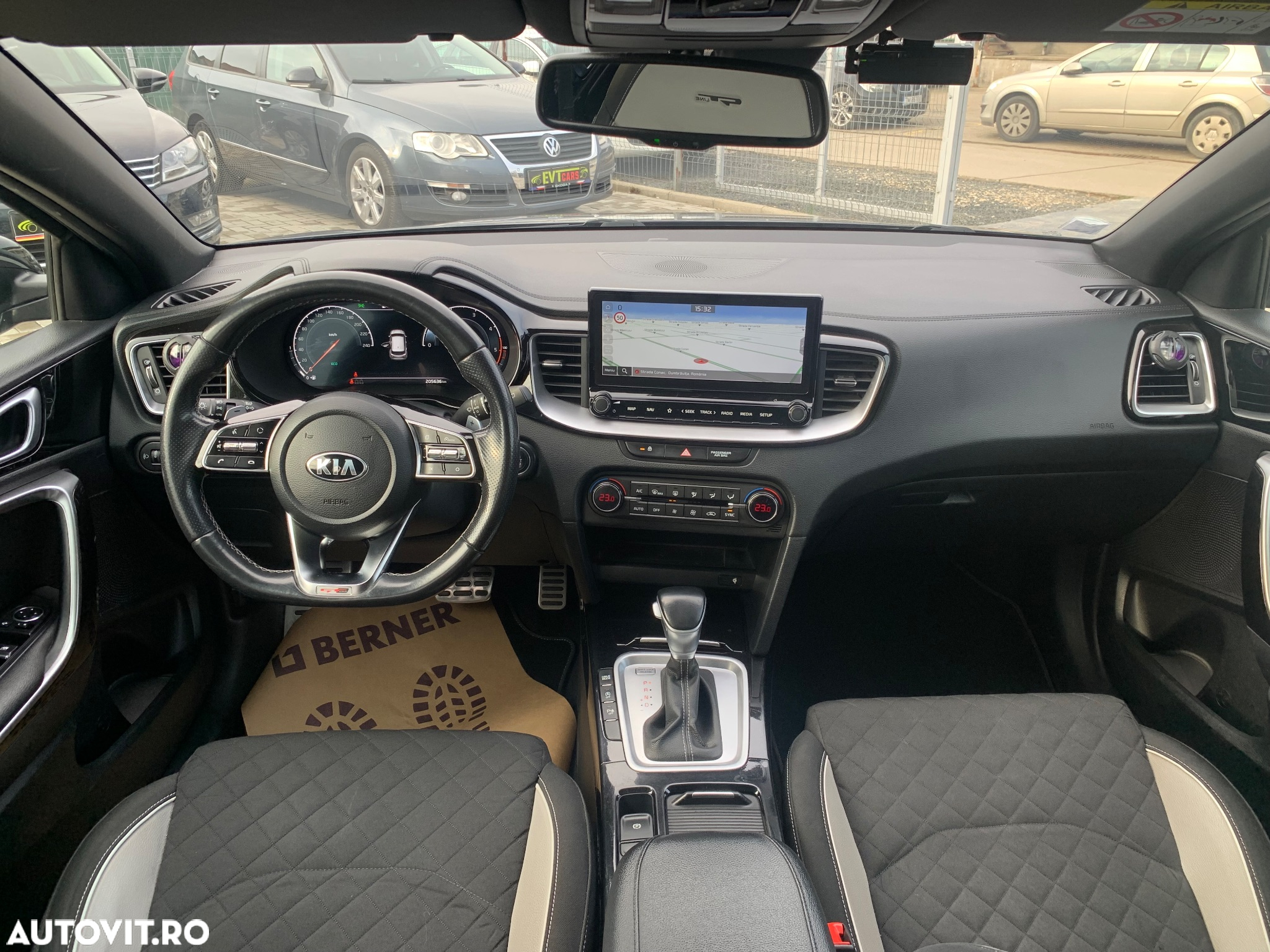 Kia Ceed - 5