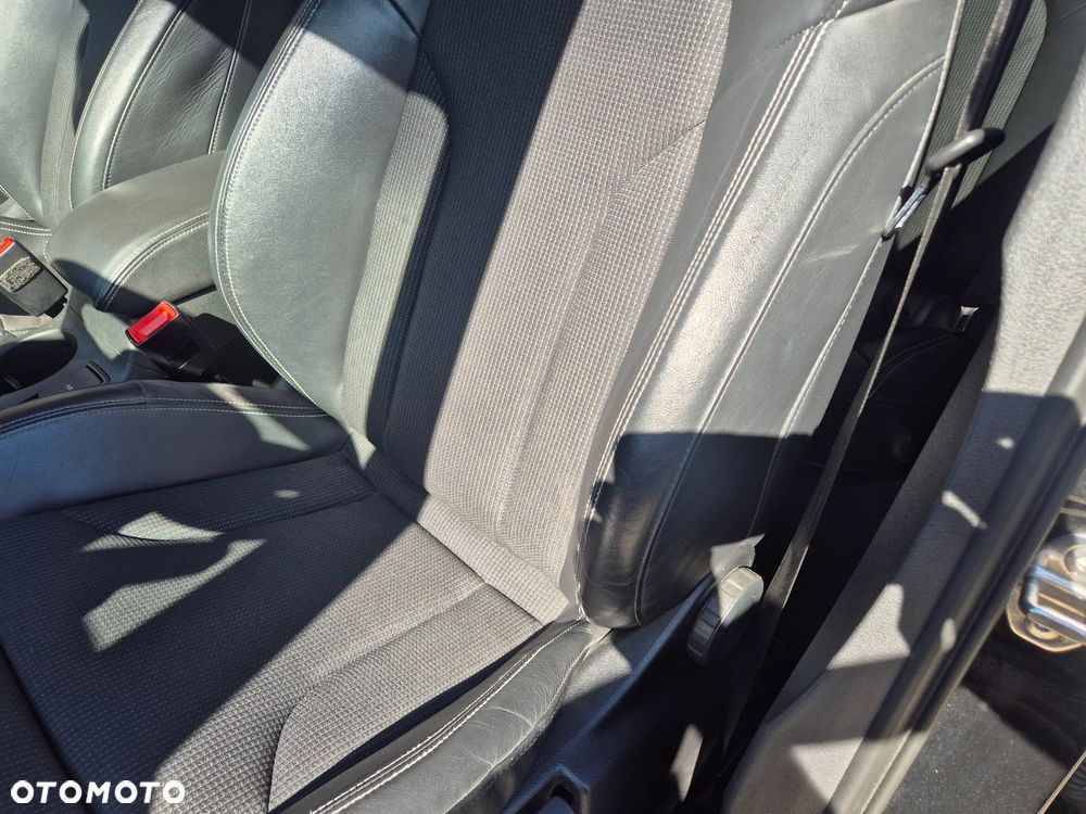 Audi Q3 35 TDI Quattro S tronic S line - 24