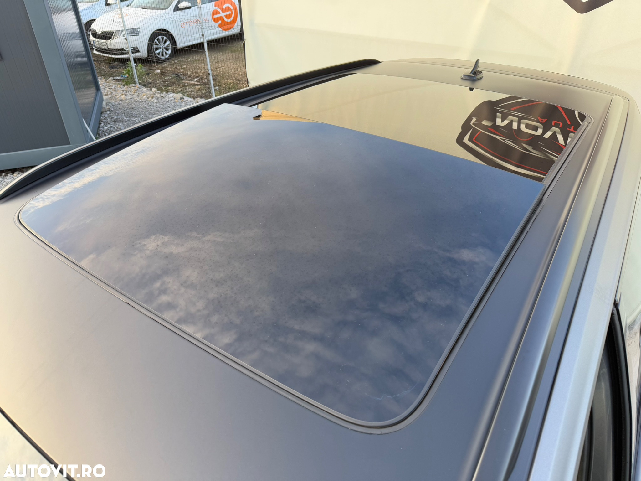 Volkswagen Touareg 3.0 V6 TDI 4Motion DPF Automatik R-Line - 33