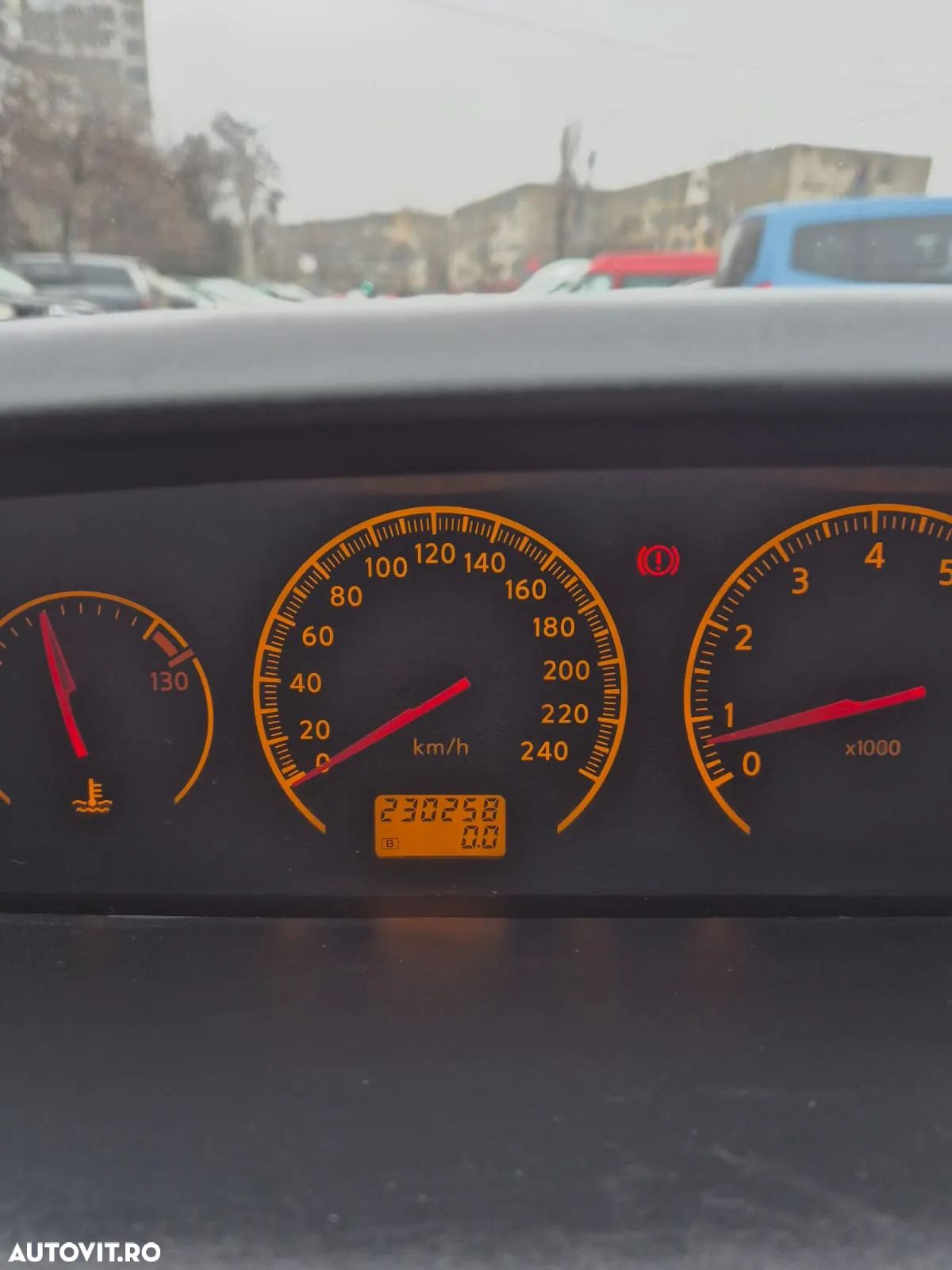 Nissan Primera 1.6 Visia - 1