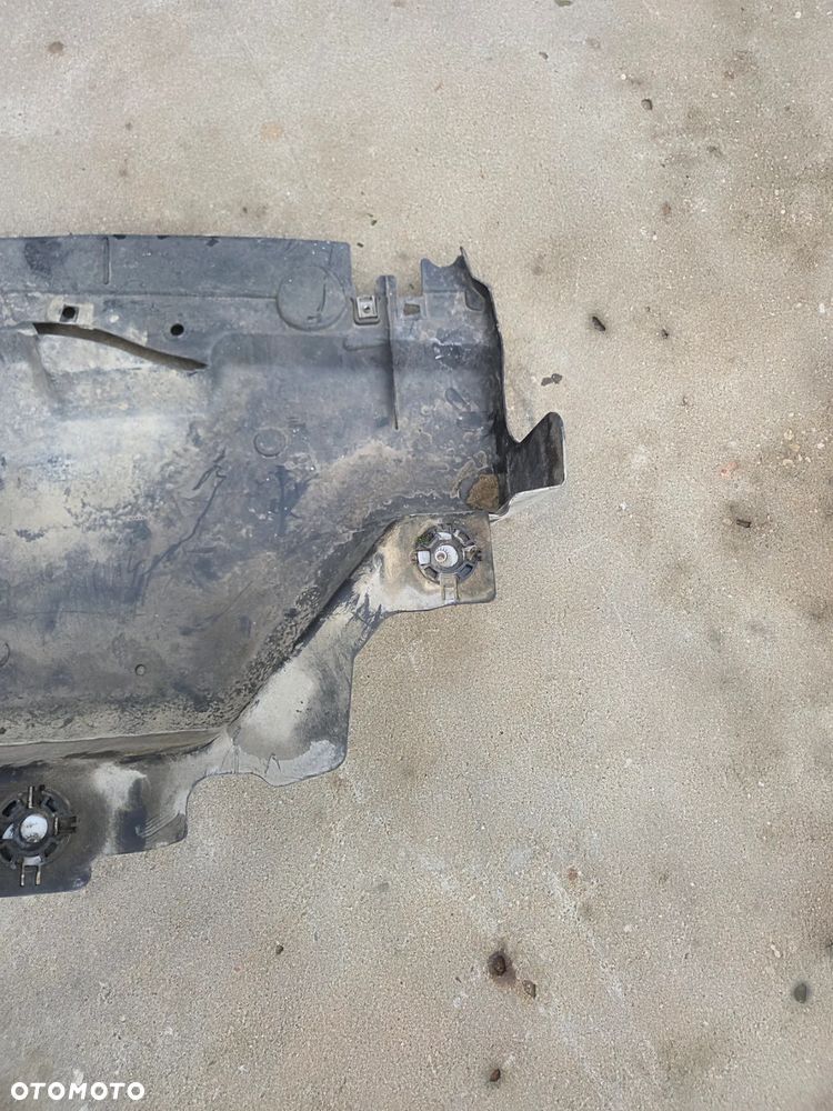 Płyta osłona pod zderzak tylny tył Peugeot 208 II Eklektyk - 11