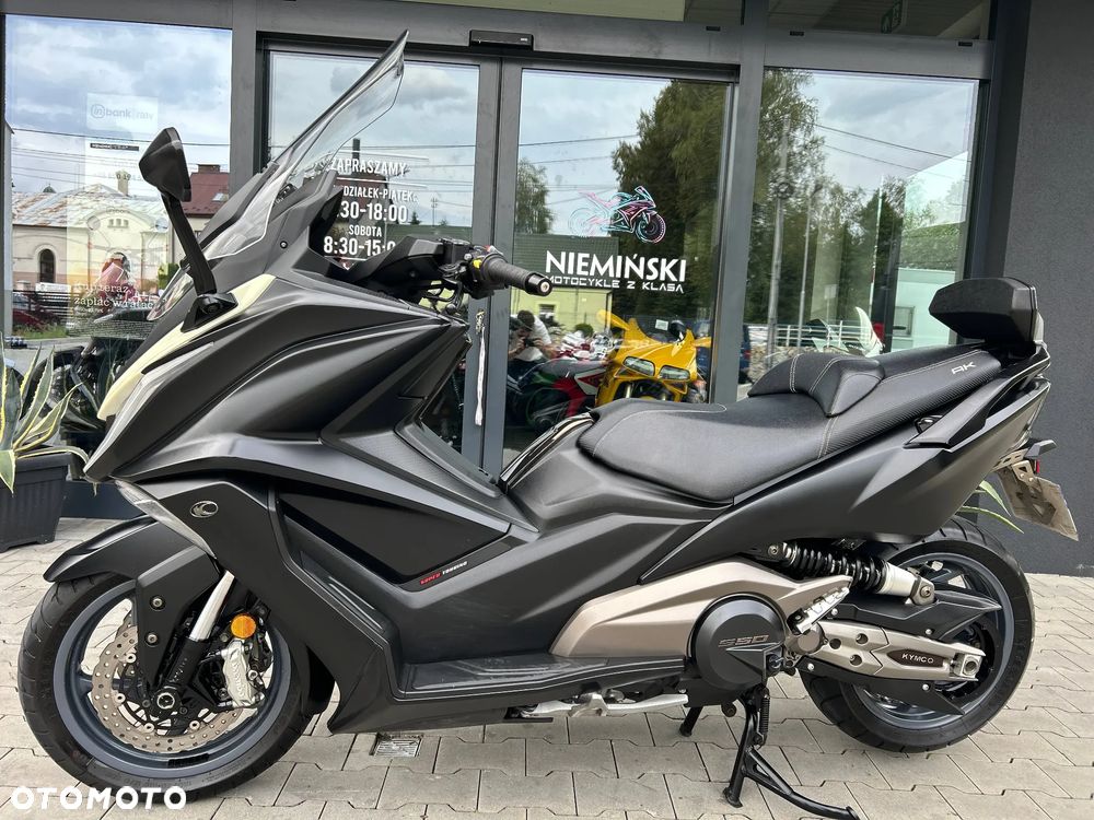 Kymco AK 550 - 6