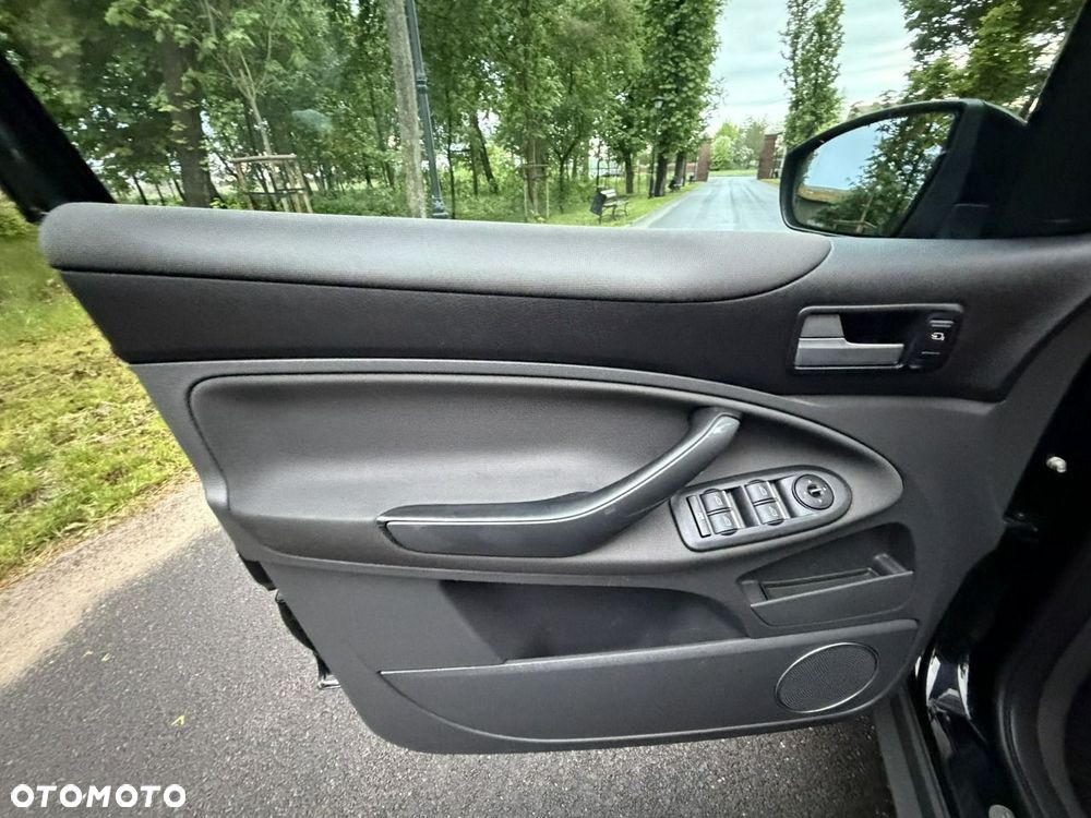 Ford Kuga - 18