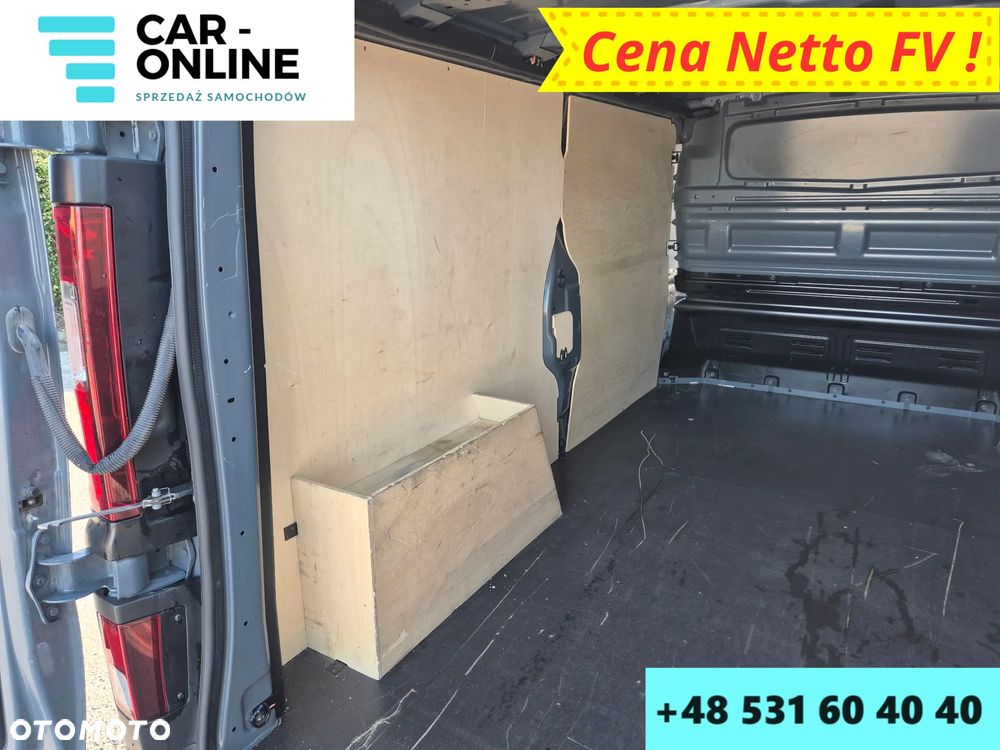 Renault Trafic - 12