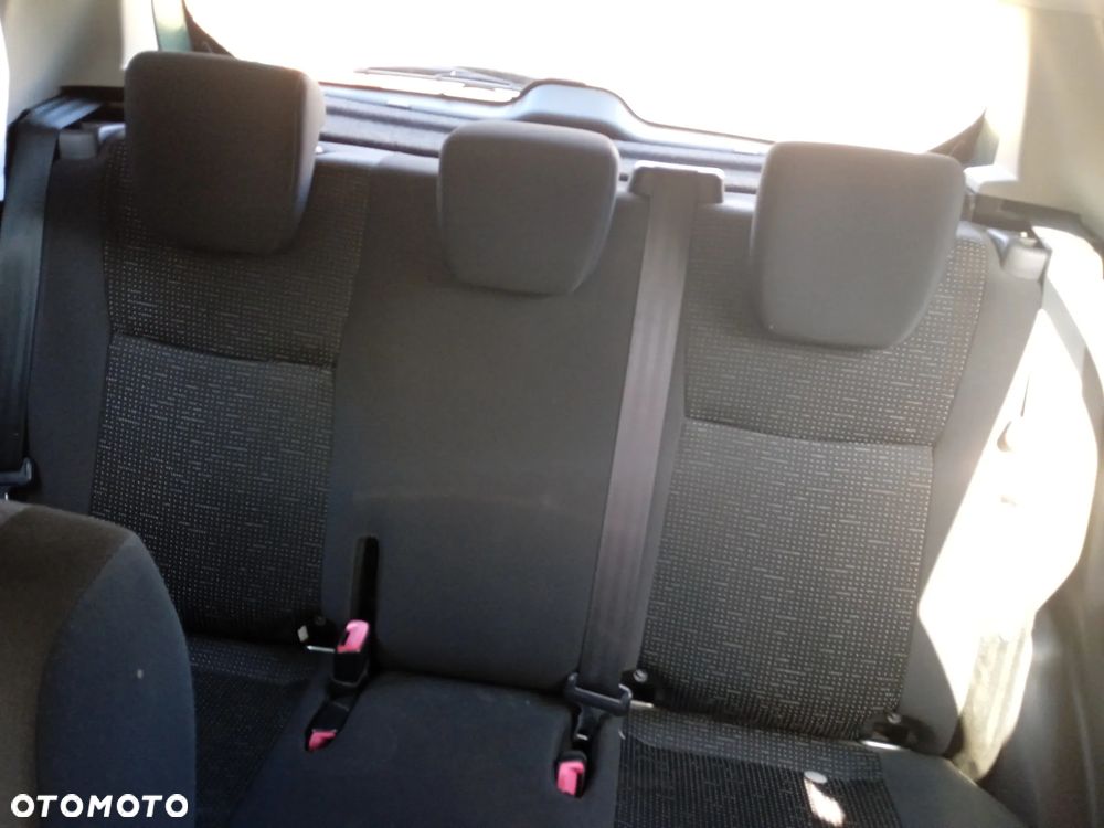 Suzuki Swift 1.2 Club - 24