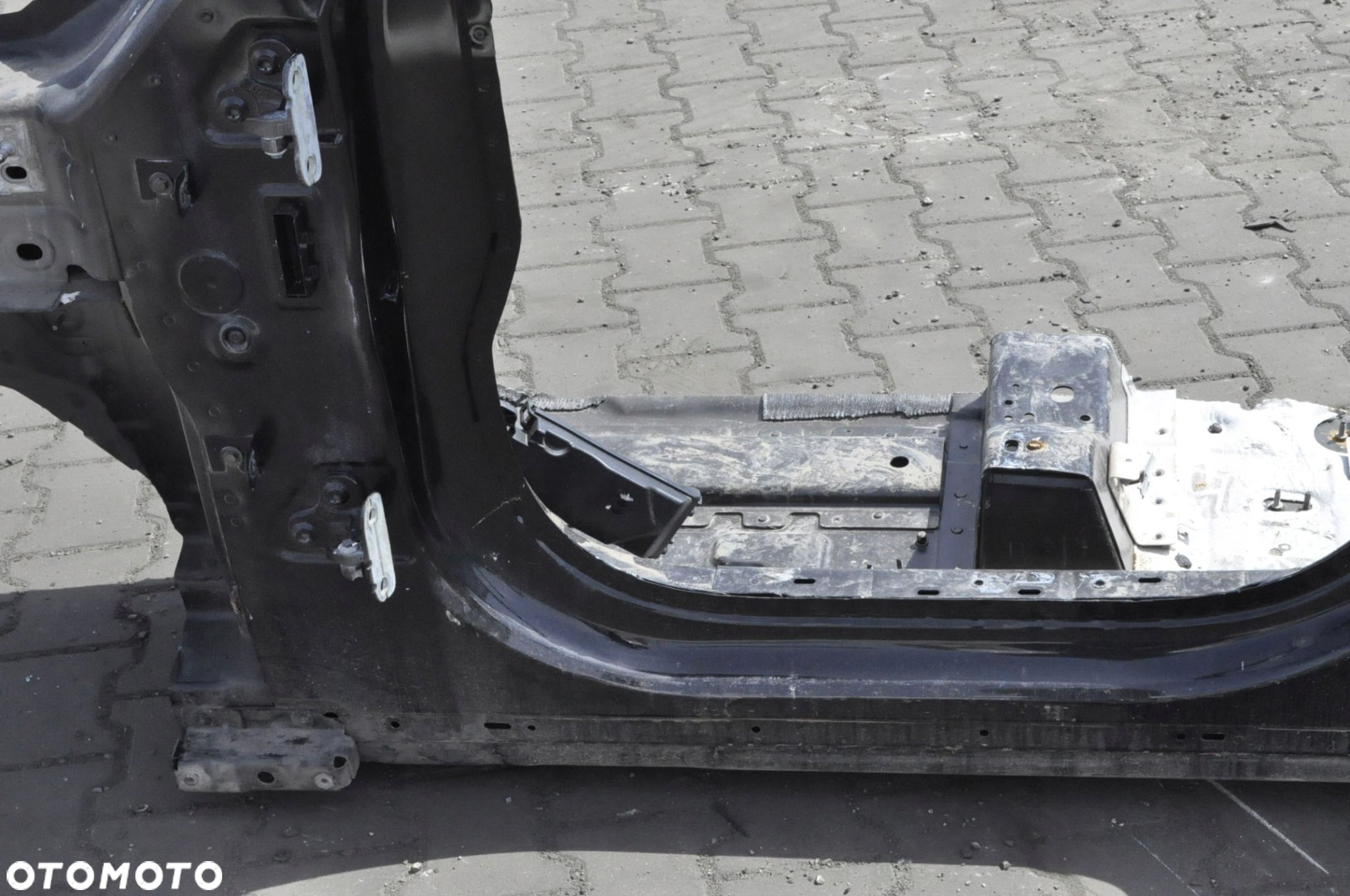 JAGUAR F-PACE X761 ĆWIARTKA PODŁUŻNICA LEWA PRZÓD PRÓG - 2