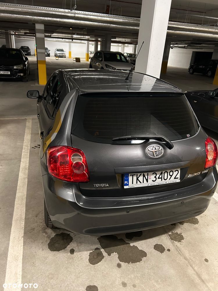 Toyota Auris 2.0 D-4D Sol - 3