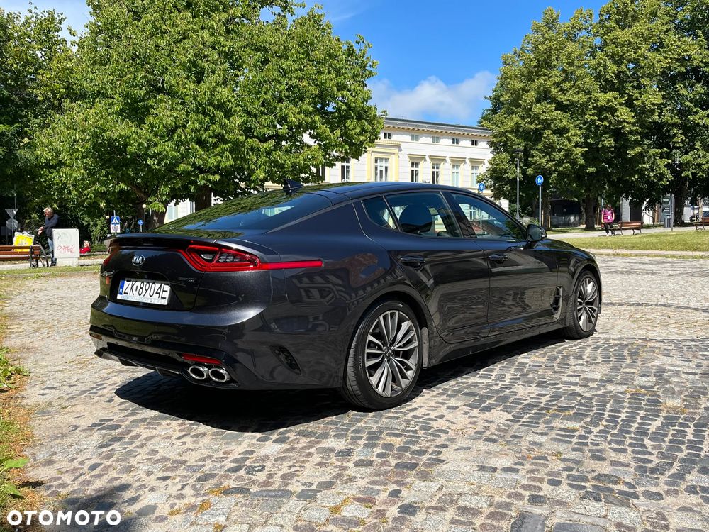 Kia Stinger 2.2 CRDI GT Line AWD - 6
